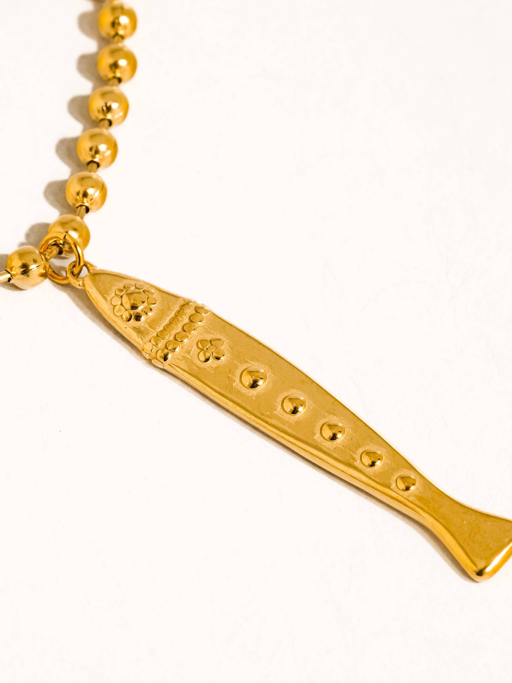 Vintage Fish Pendant Necklace